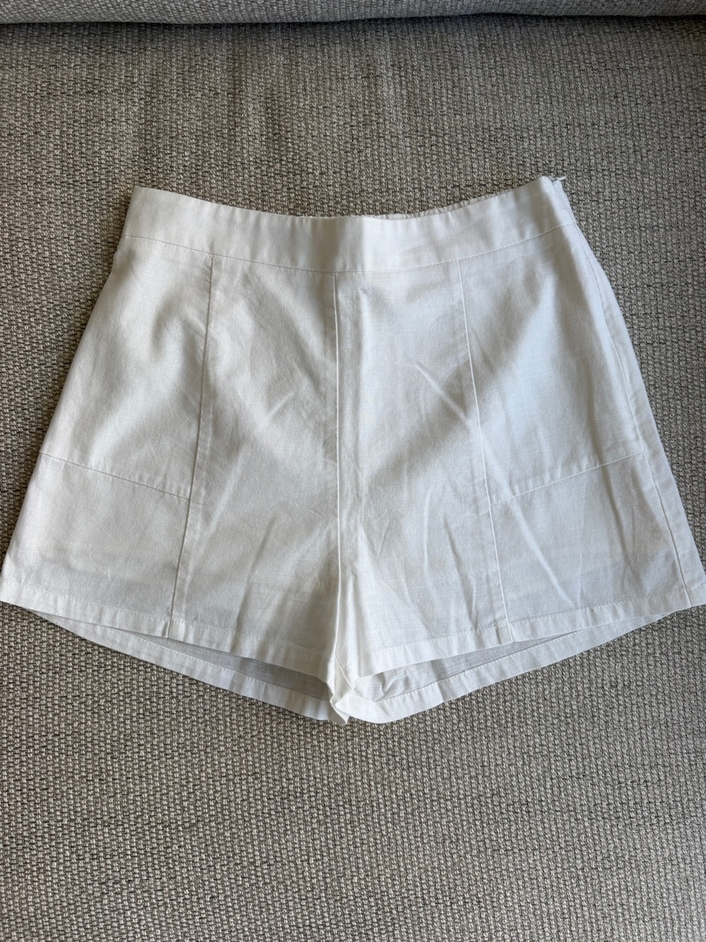 Classic High-Rise White Linen Shorts